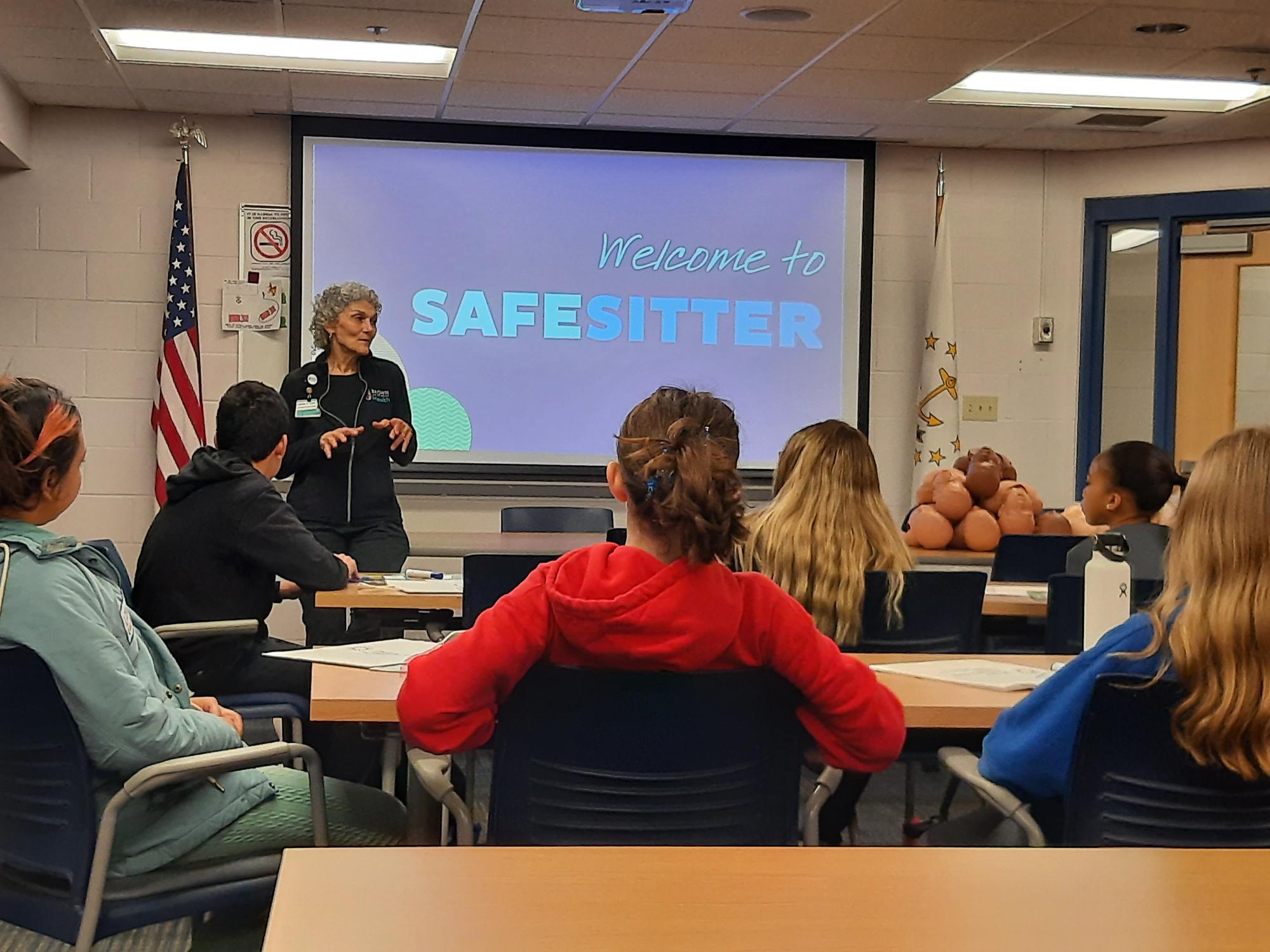 Safe Sitter Course Lecturing Students
