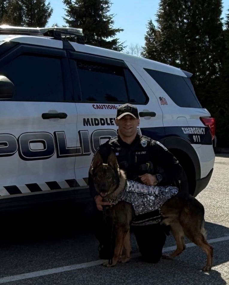 34053EE6-13F5-4FE5-AF7F-46962D781549_1_201_a