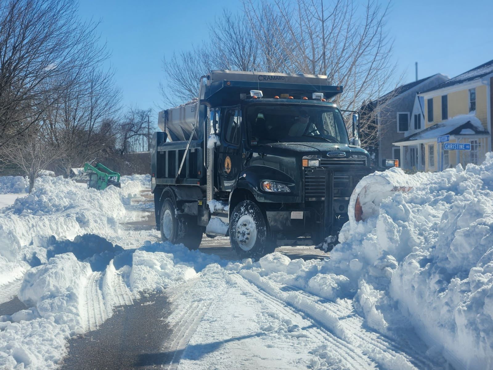 323E39A2-B19B-4229-A9DC-017D674B620D