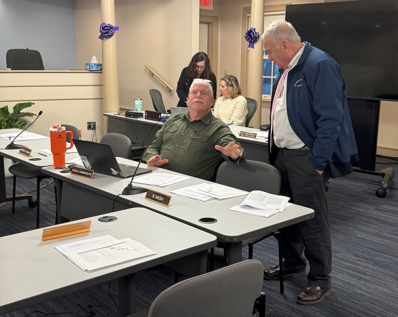 395E490D-8DF9-4A9B-BA50-C207D0949180_1_201_a