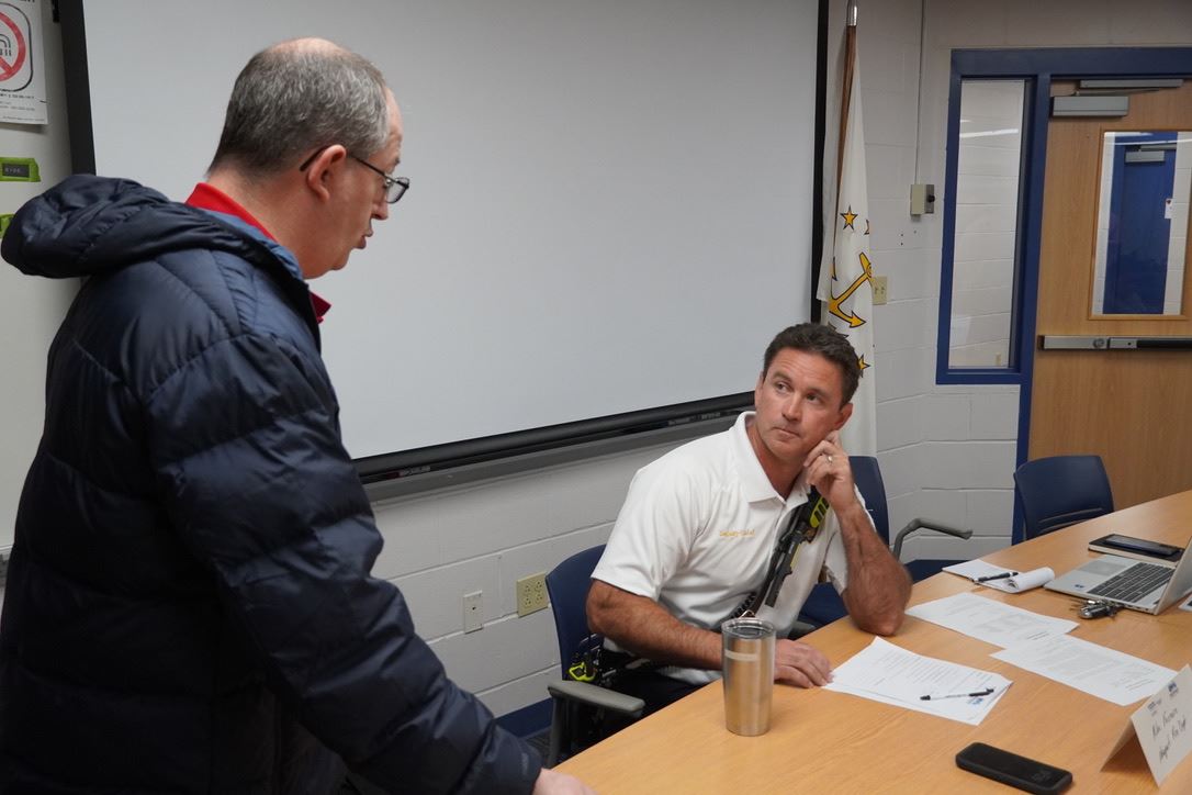 Situation Table 100 Cases Photo 4