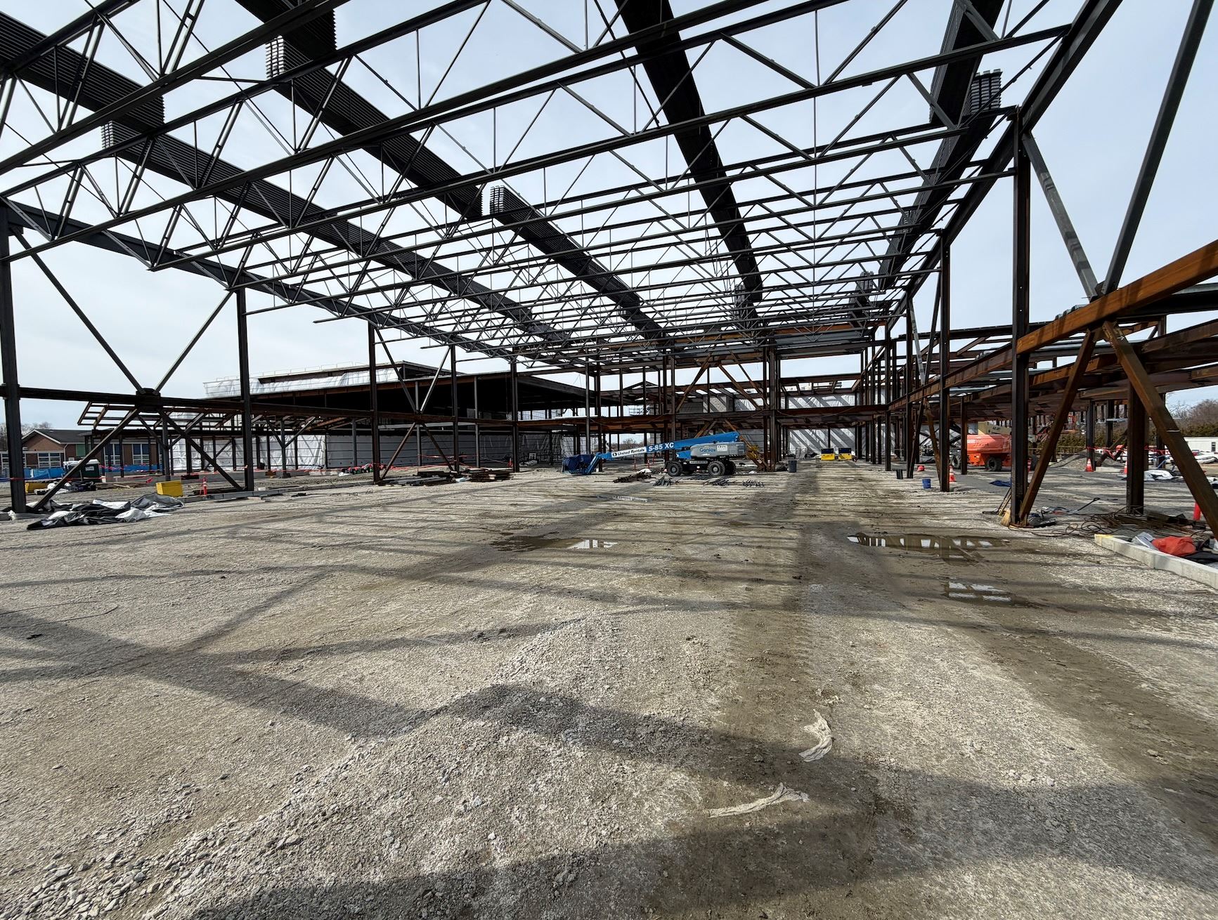 2992F106-A774-480F-9C14-873DF69E7B42_1_201_a